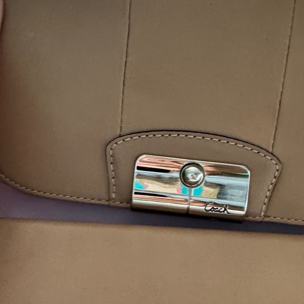 Coach Brown Leather Shoulder Bag